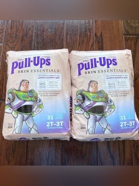 Pull-Ups Boys' Skin Essentials Training
Pants 2T-3T